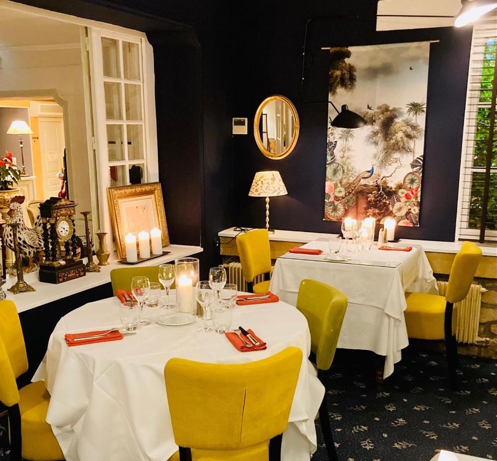 Hostellerie Du Passeur - Hotel & Restaurant - Climatisation Et Piscine Chauffee Les Eyzies 外观 照片