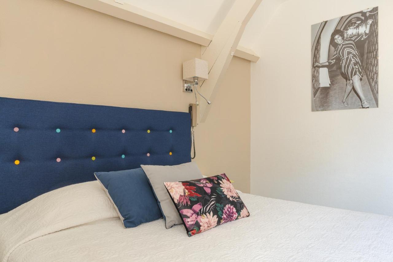 Hostellerie Du Passeur - Hotel & Restaurant - Climatisation Et Piscine Chauffee Les Eyzies 外观 照片