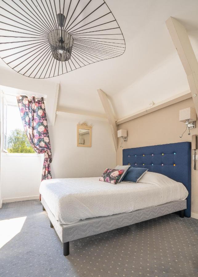 Hostellerie Du Passeur - Hotel & Restaurant - Climatisation Et Piscine Chauffee Les Eyzies 外观 照片