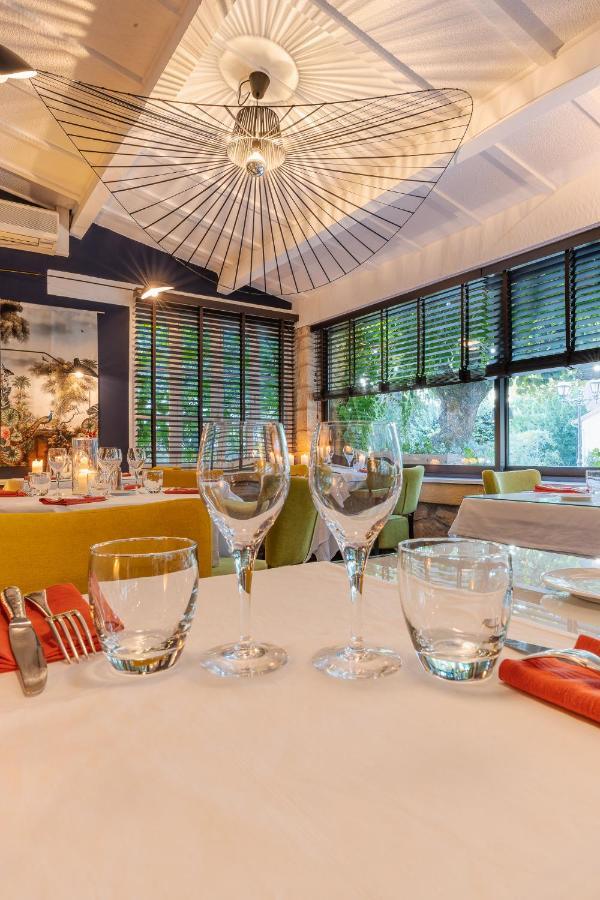 Hostellerie Du Passeur - Hotel & Restaurant - Climatisation Et Piscine Chauffee Les Eyzies 外观 照片